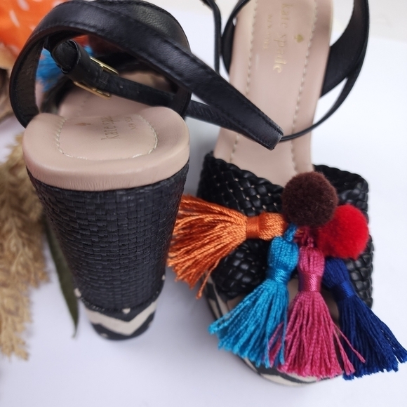 Kate Spade Black Woven Platform Sandal Wedges with Tassels Sz 6m - Picture 4 of 14